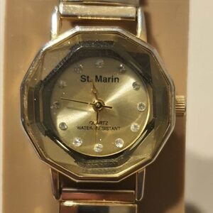 🦋10/$20🦋 St Marin Goldtone Rhinestone Stainless Steel Women's Watch